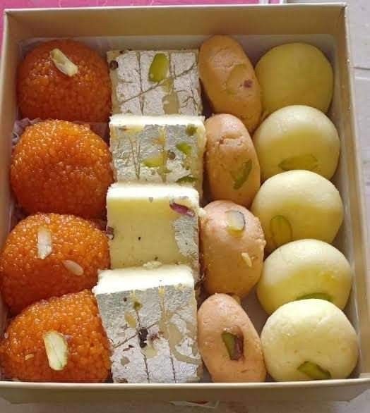 Sweets mistry box